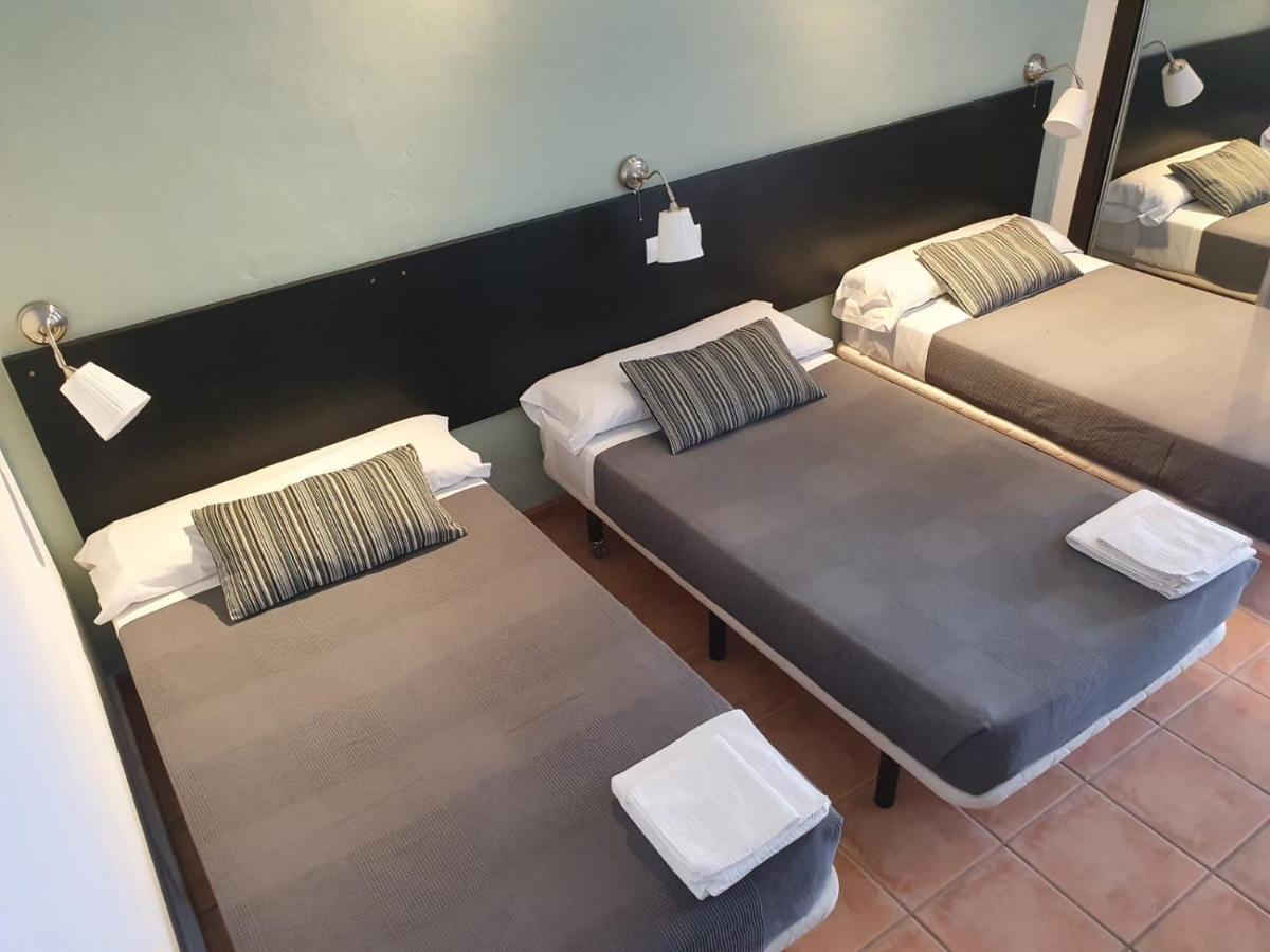 Hostal Ayamonte Los Mellizos Exterior photo